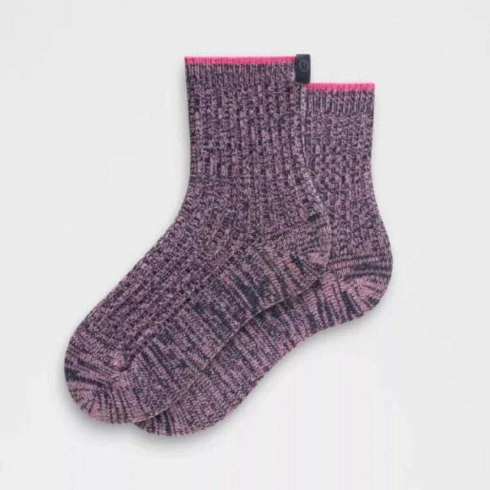 NWT Lululemon Men's Ragg Socks Size Small (TUMU/RAPI) *RN 106259